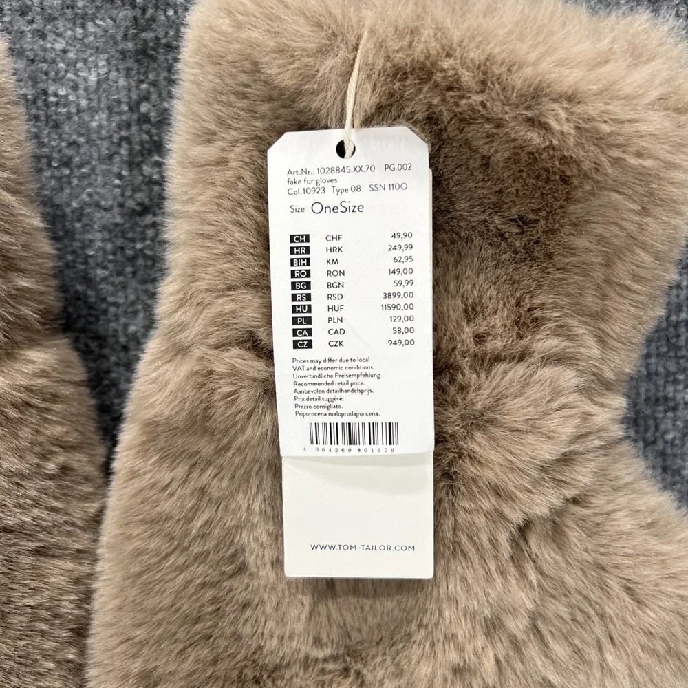 NEW Tom Tailor Women's Faux Fur Mittens Gloves Beige Brown Cozy Warm Winter